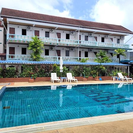 Rabbit Mansion Patong Hotel Екстер'єр фото
