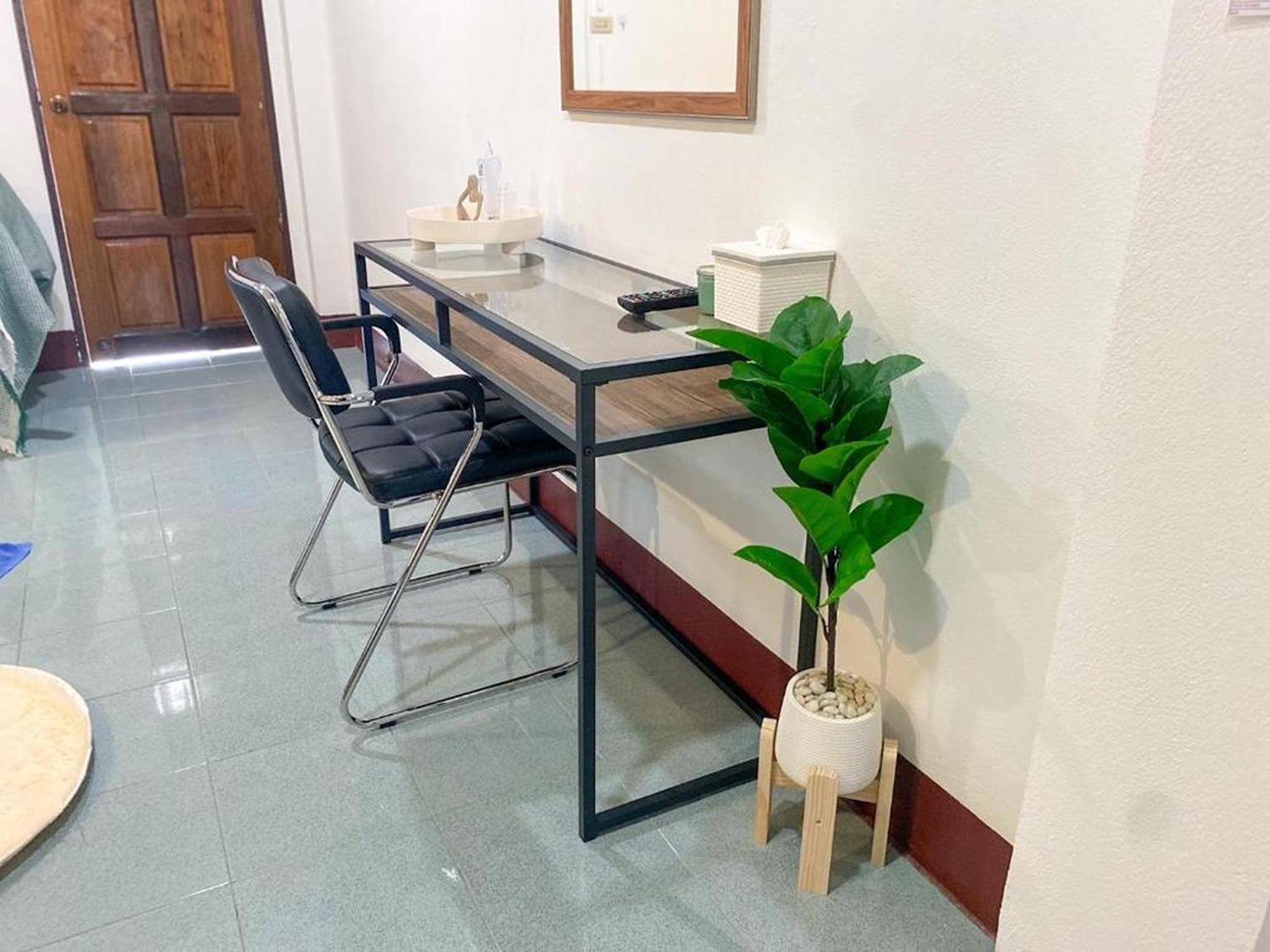 Rabbit Mansion Patong Hotel Екстер'єр фото