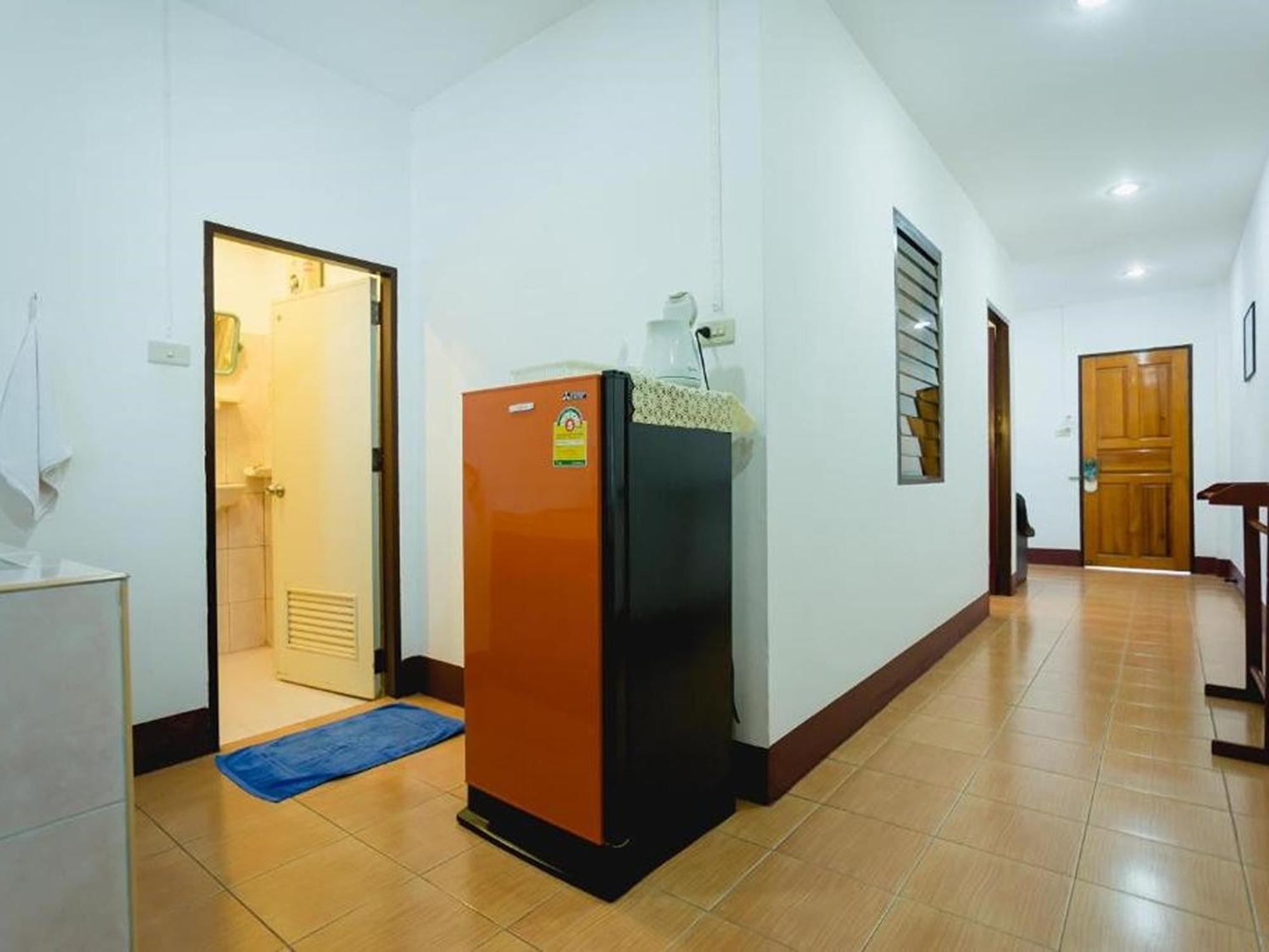 Rabbit Mansion Patong Hotel Екстер'єр фото