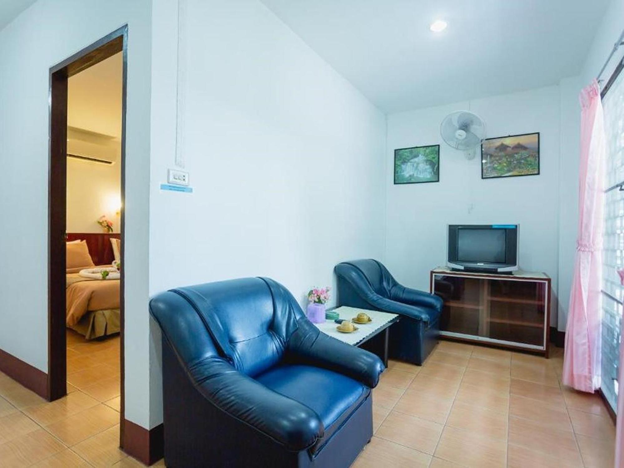 Rabbit Mansion Patong Hotel Екстер'єр фото