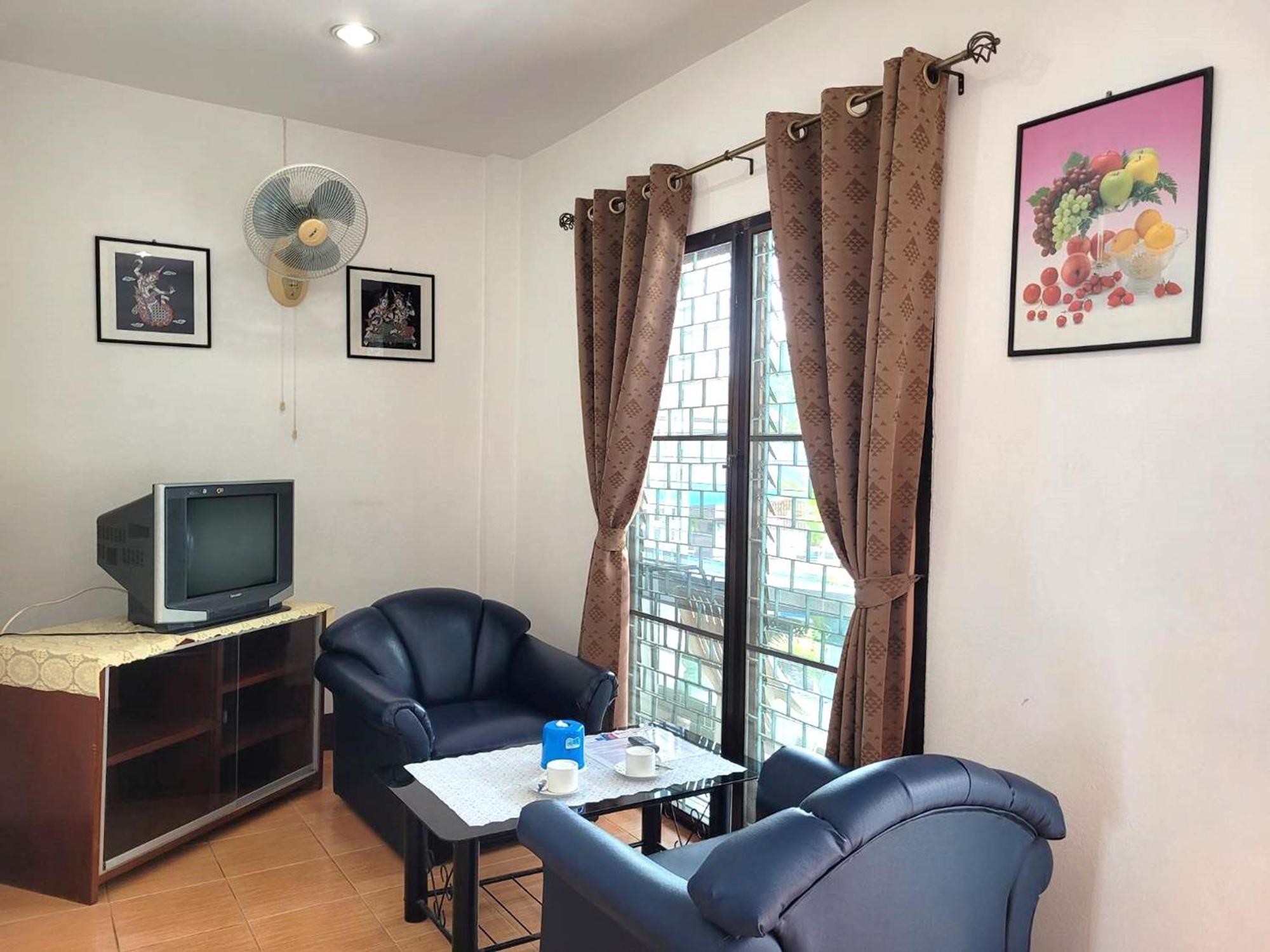 Rabbit Mansion Patong Hotel Екстер'єр фото